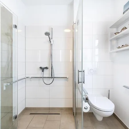 Ostseeallee Ostseeallee 1-01